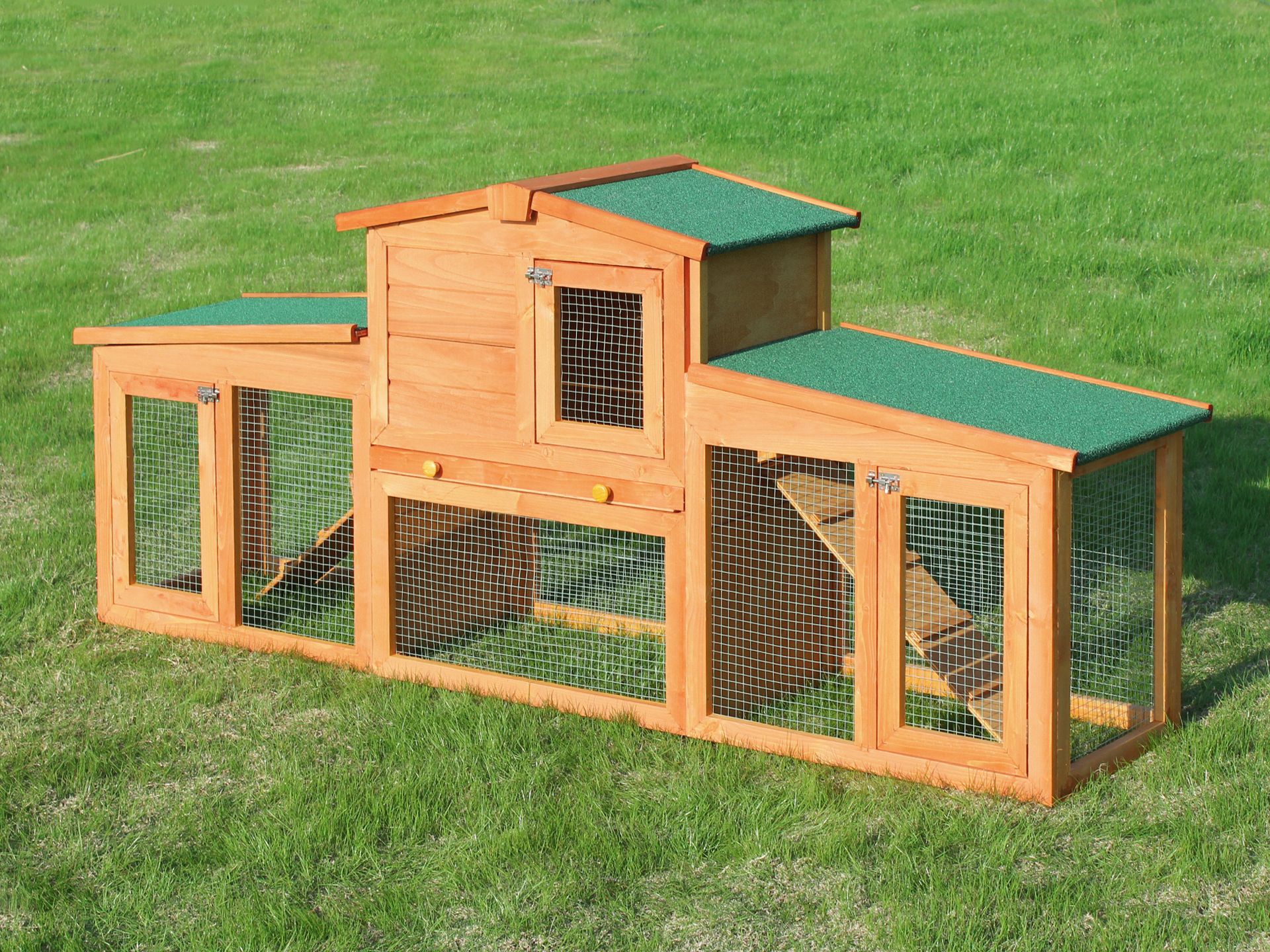 Treasure box rabbit store hutch